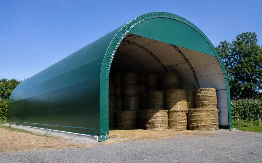 Bâche PVC ou Polyéthylène : Quelle Bâche Choisir pour un Tunnel Agricole Résistant et Durable ?